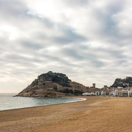 1 Bedroom Beautiful Apartment In Tossa De Mar Bagian luar foto