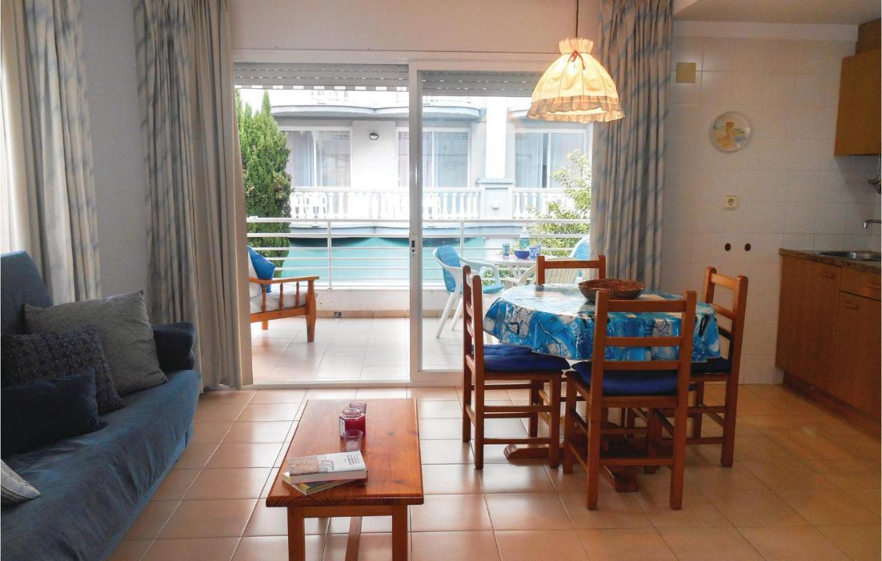 1 Bedroom Beautiful Apartment In Tossa De Mar Bagian luar foto